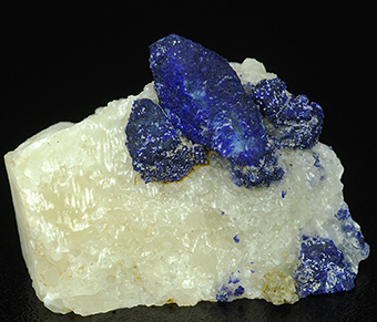 Afghanite - Sar-e-Sang - Koksha valley - Khash and Kuran Wa Munjan distr. - Badakhshan prov. - Afghanistan