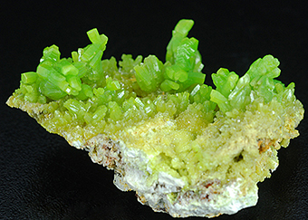 Pyromorphite - Daoping Mine - Gongcheng Co. - Guilin pref.- Guangxi Zhuang Autonomous Region - China