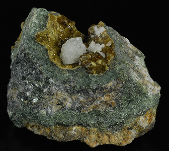 Sodalite and vesuvianite - Mt Vesuvius - Somma-Vesuvius Complex - Naples prov. - Campania - Italy