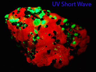 Calcite, willemite and franklinite - Franklin mine - Sussex Co. - New Jersey