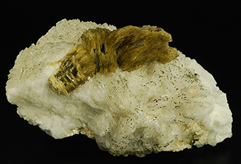 Greifensteinite, albite and muscovite � Xanda mine � Virgem da Lapa � Minais Gerais � Brazil