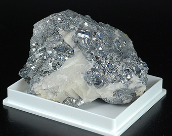 Skutterudite and quartz - Aghbar mine - Aghbar - Bou Azer Distr. - Tazenakht - Ouarzazate prov. - Souss-Massa-Dra� Region - Morocco