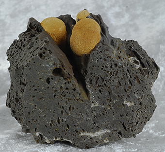 Calcite - Campomorto quarry - Montalto di Castro - Viterbo prov. - Lazio - Italy