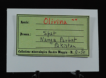Olivine - Spat - Nanga Parbat - Pakistan