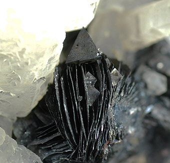 Hematite, helvite and quartz - Jing Long Iron mine- Shang Ping - China