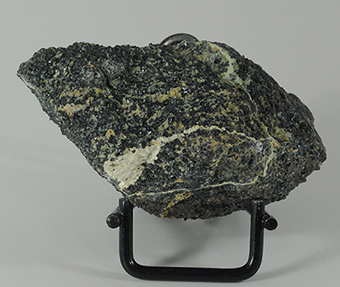 Cromite � Mutorashanga - Zvimba Distr. -  Mashonaland West - Zimbabwe