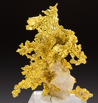 Gold - Round Mountain Mine, Round Mountain, Round Mountain District, Nye Co., Nevada, USA