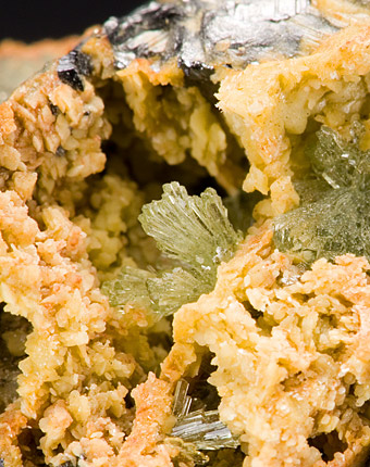 Ludlamite - Stari Trg Mine,  Trepča complex,  Trepča valley,  Kosovska Mitrovica,  Kosovo