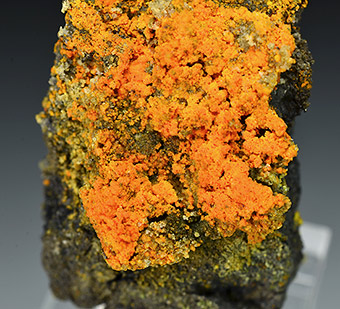 Lasalite - Vanadium Queen Mine, La Sal Creek Canyon, La Sal District (Paradox Valley District), San Juan Co., Utah, USA (TYPE LOCALITY)