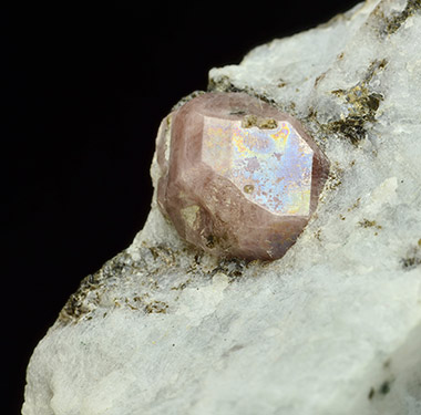 Zircon - Gridone - Limidario Mt., Centovalli, Ticino (Tessin), Switzerland