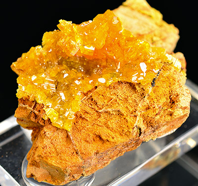 Mimetite - Pingtouling Mine (Dashuihu Mine), Liannan Co., Qingyuan Prefecture, Guangdong Province, China