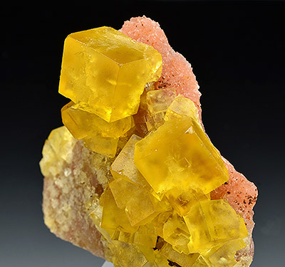 Fluorite - Aouli, Upper Moulouya lead district, Midelt, Kh�nifra Province, Mekn�s-Tafilalet Region, Morocco