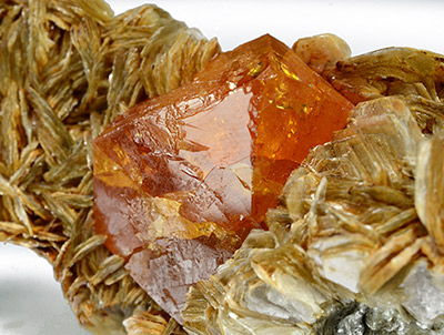 Scheelite - Pingwu beryl mine, Huya township, Mt Xuebaoding, Pingwu Co., Mianyang Prefecture, Sichuan Province, China