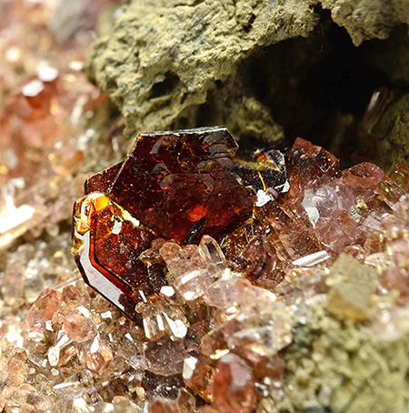 Shigaite and Rhodochrosite - N'Chwaning I mine, South Africa