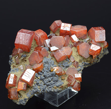 Vanadinite - Vein 12, Jbel Tadaout, Taouz, Er Rachidia Province, Mekn�s-Tafilalet Region, Morocco