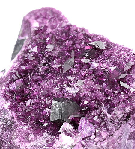 Kammererite (Chromian Chlinoclore), Chromite - Kop Krom mine, Kop Daglari, Erzurum Province, Eastern Anatolia Region, Turkey