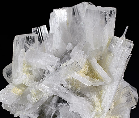 Hambergite - Shengus (Shingus), Haramosh Mts., Skardu District, Baltistan, Northern Areas, Pakistan