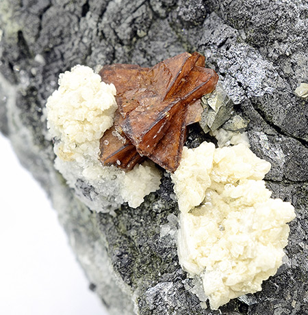 Genthelvite - Huanggang Fe-Sn deposit, Hexigten Banner, Ulanhad League, Inner Mongolia Autonomous Region, China