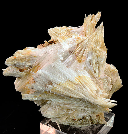 Hydroboracite - Bigadi� Mine, Bigadi� District, Balikesir Province, Turkey