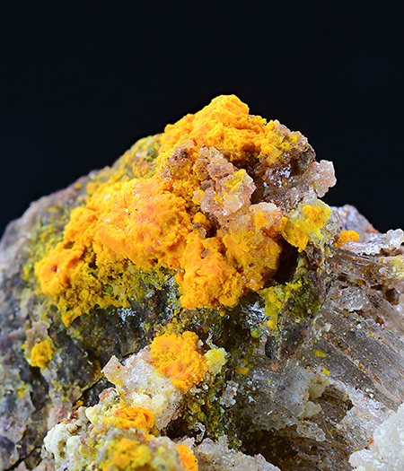 Cadwaladerite with Halite - Cerros Pintados (