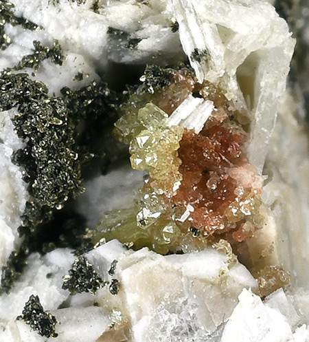 Ancylite-(Ce) - Poudrette quarry, Mont Saint-Hilaire, La Vall�e-du-Richelieu RCM, Mont�r�gie, Qu�bec, Canada