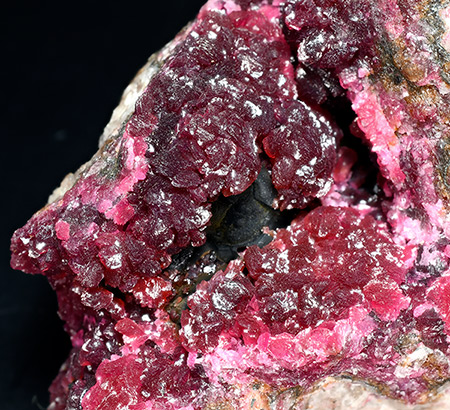 Talmessite - Bou Azzer Mine, Ouisselsate Ca�dat, Amerzgane Cercle, Ouarzazate Province, Dr�a-Tafilalet Region, Morocco