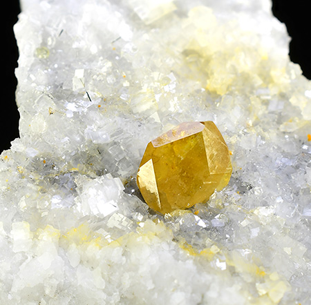 Monazite-(Ce) - Trimouns Talc Mine, Luzenac, Ari�ge, Midi-Pyr�n�es, France