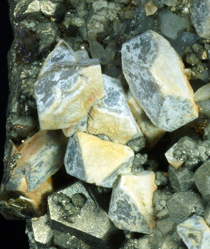 Siderite, Pyrite - Millotingo mine, Pacococha, Lima Department, Peru