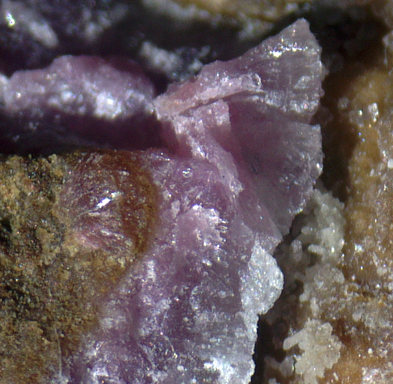 Talmessite,Bou Azzer mining district, Dr�a-Tafilalet, Morocco