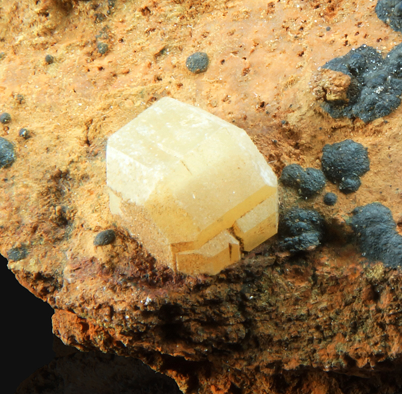 Mimetite - Mount Bonnie mine, Grove Hill, Northern Territory, Australia