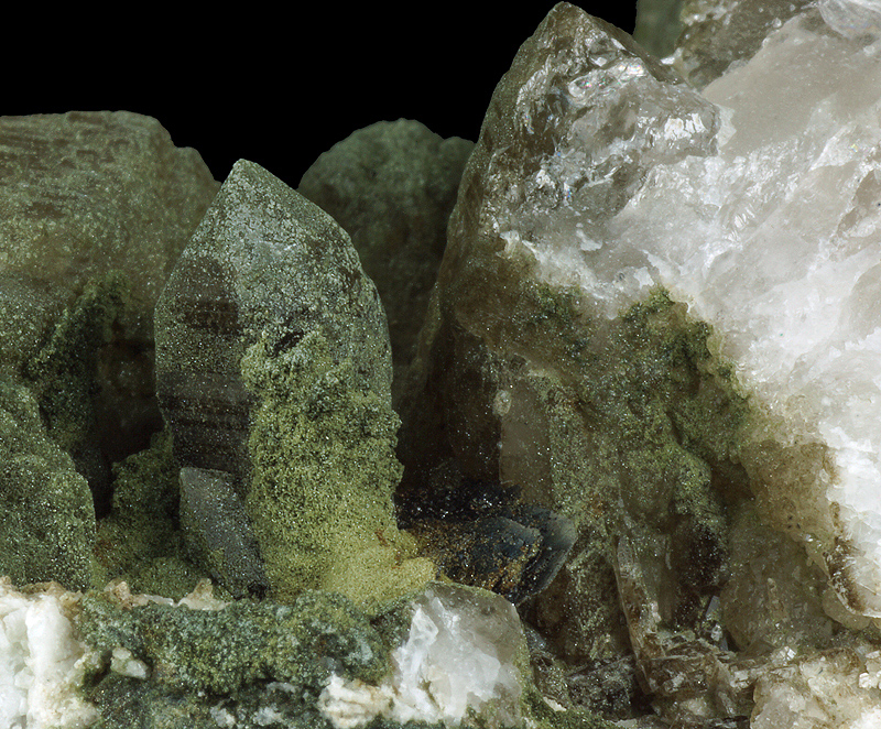 Hematite and Quartz - Miage glacier, Valley of Aosta, Italy