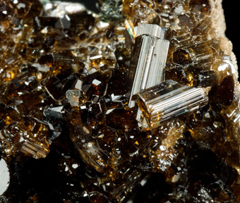 Vesuvianite - Bellecombe, Aosta Valley, Italy