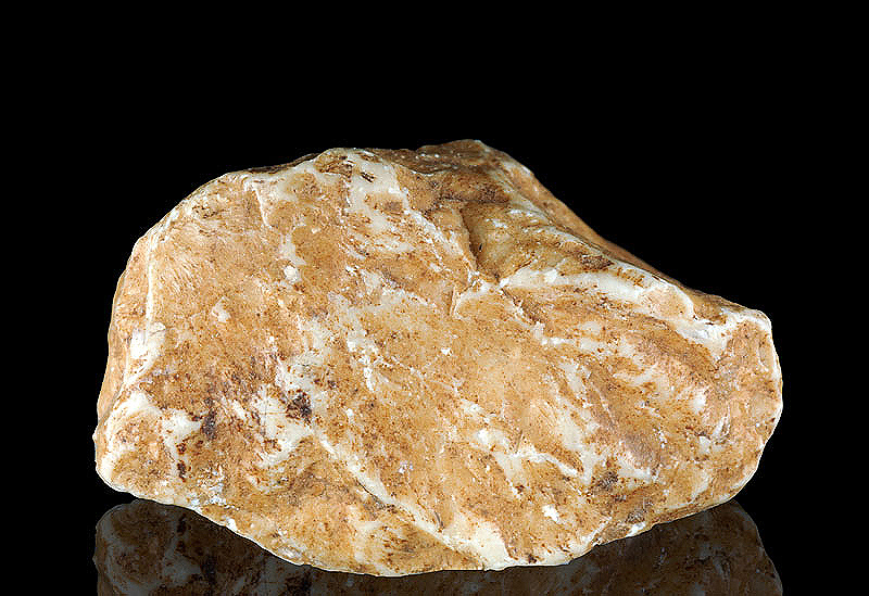 Thorite var. Orangite xx - Vorondolo massif, Fianarantsoa, Madagascar