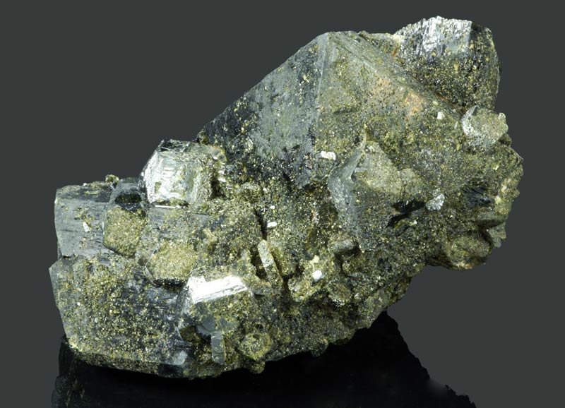 Epidote, Raskoh Mts., Balochistan, Pakistan