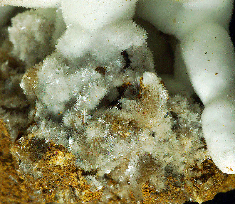 Hydrozincite, Hemimorphite - Su Sollu, Buggerru, Sardinia, Italy