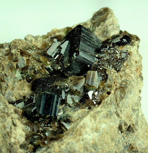 Vesuvianite - Bellecombe, Ch�tillon, Aosta Valley, Italy
