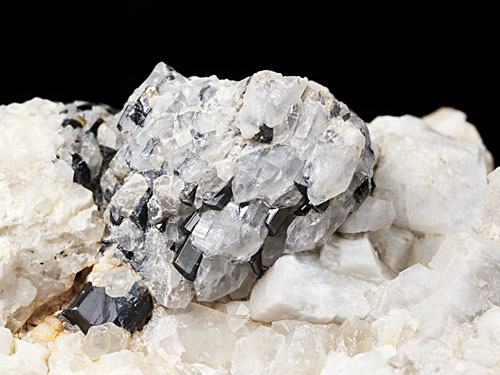 Elbaite, Quartz - San Piero in Campo, Elba Is., Livorno, Tuscany, Italy