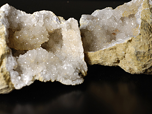 Quartz - Bu Craa, La�youne Province, La�youne-Boujdour-Sakia El Hamra Region, Morocco