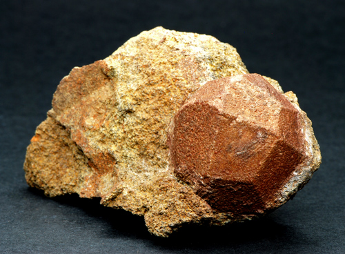 Leucite - Loučn�, Ostrov, Karlovy Vary Region, Bohemia, Czech Republic