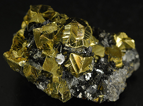 Chalcopyrite and sphalerite - Per�