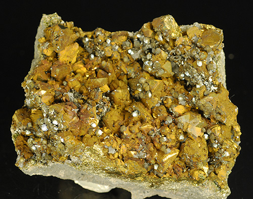 Aikinite and sphalerite over chalcopirite - Huancavelica - Per�
