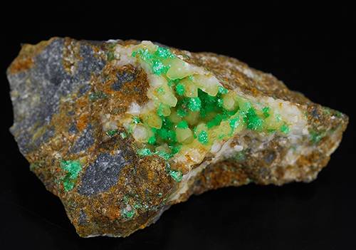 Annabergite over calcite - Laurion mines - Laurion - Attica  - Greece