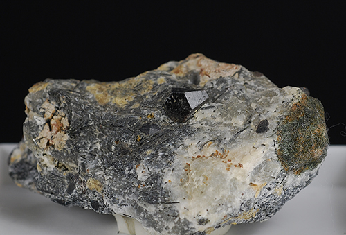 Lorenzenite - Khibini Massif -�Murmansk Oblast -�Kola peninsula - Russia