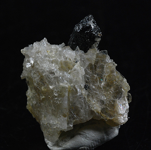 Tapiolite-(Fe) � Alto do Chaga claim � Quixaba � Frei Martino � Paraiba � Brazil