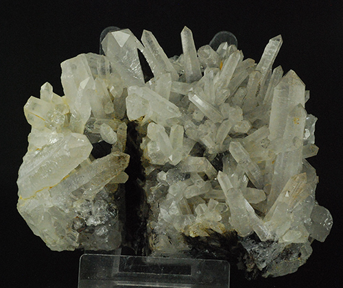 Romanechite ps. after helvite and quartz - Jinlong hill -Longchuan Co. - Heyuan Pref. - Guangdong prov. - China