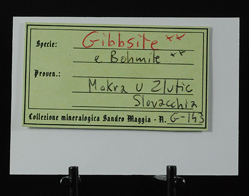 Gibbsite and b�hmite - Mokra U Zlutic - Slovakia