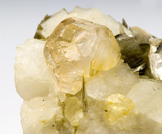 Fluorite - Chumar Bakhoor, Hunza Valley, Gilgit District, Gilgit-Baltistan (Northern Areas), Pakistan