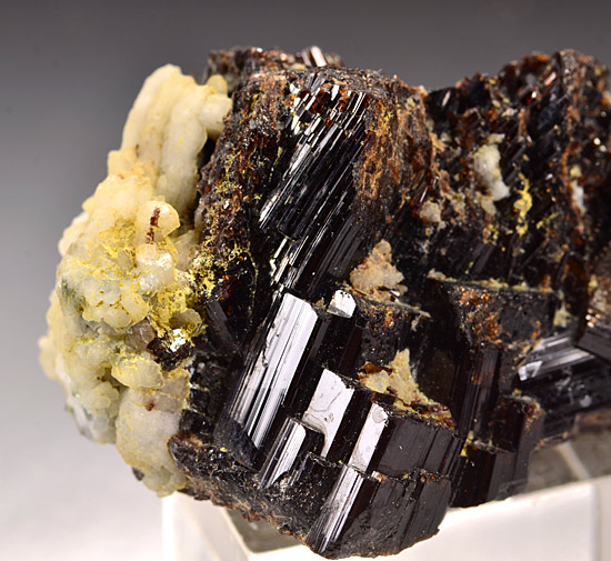 Vesuvianite - Alchuri, Shigar Valley, Skardu, Baltistan, Northern Areas, Pakistan