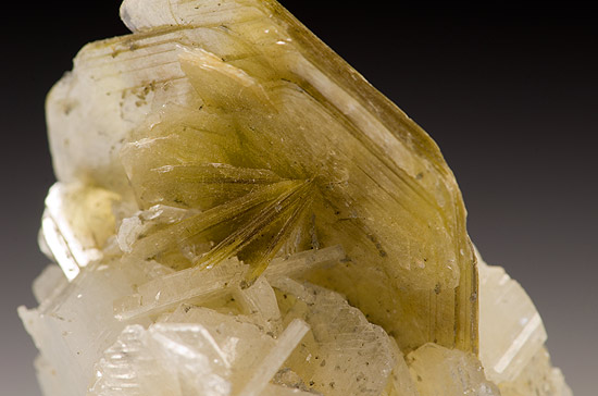 Fairfieldite - Cigana claim , Conselheiro Pena, Doce valley, Minas Gerais, Brazil