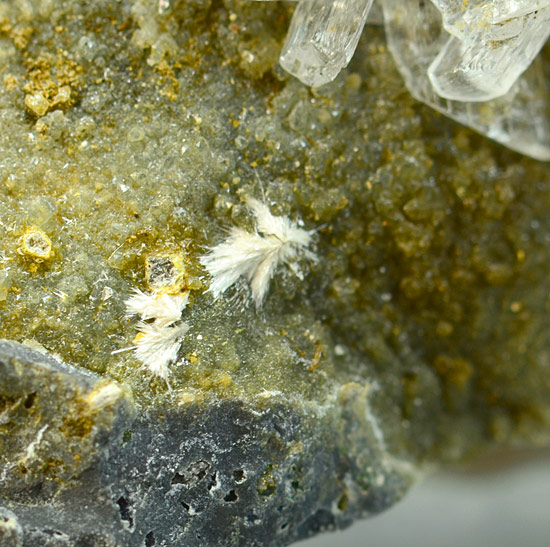 Onoratoite - Le Cetine di Cotorniano Mine - Rosia-Chiusdino - Siena Prov. - Tuscany - Italy (Type Locality)